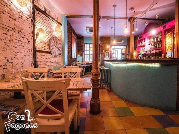 Restaurante Con 2 Fogones