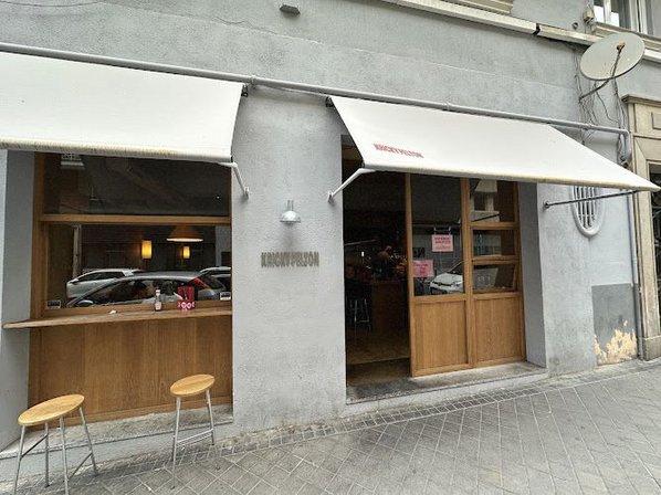 Kricky Pelton l Hamburguesería Madrid