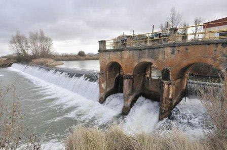 Canal de regantes de Olmillos
