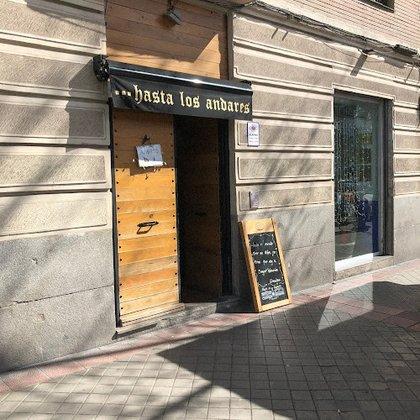 HASTA LOS ANDARES Madrid (Taberna / Tapas Bar / Jamon/ Spanish Food/ Wine)