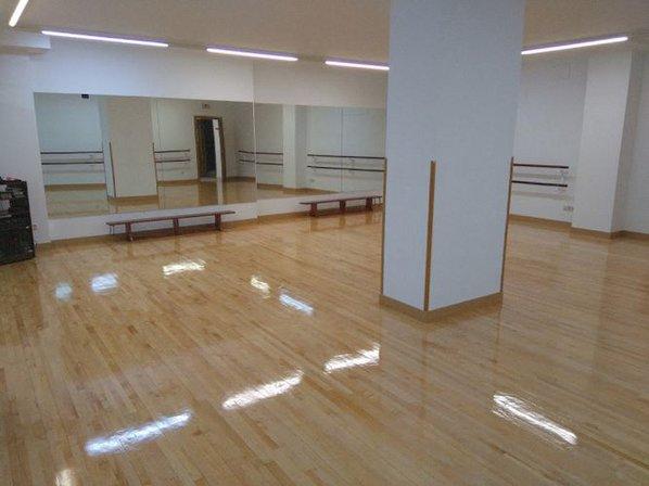 Dance dance school Eszena