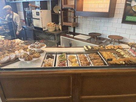 Santagloria Coffee & Bakery