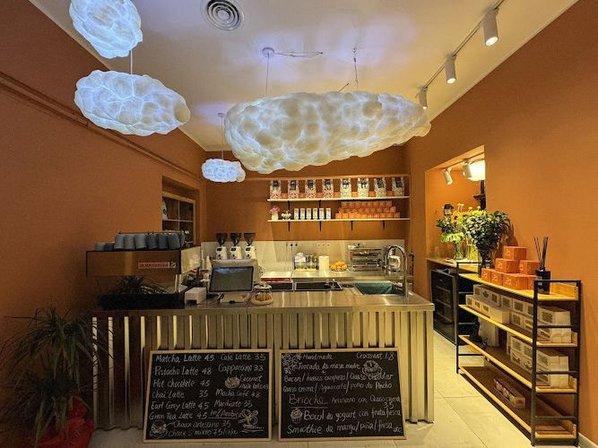 Omnia Pastelería | Specialty Coffee & Brunch