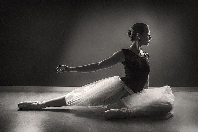Escuela de Danza "Raquel Galán"