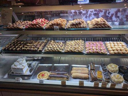 Pastelería La Guinda