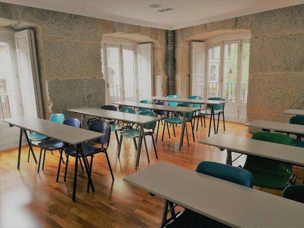 ⭐Centro de Estudios Luis Vives Sol