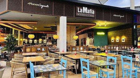 La Mafia se sienta a la mesa