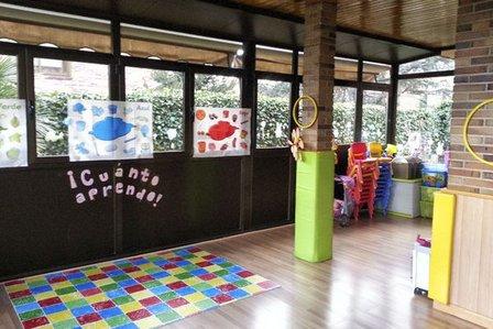 Escuela Infantil La Cabaña Mágica