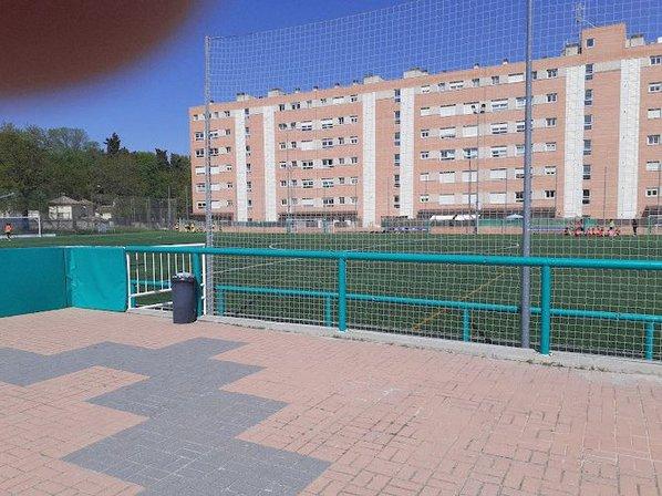 CAMPO DE FÚTBOL Y ESCUELA DE FUTBOL ALAMEDA DE OSUNA