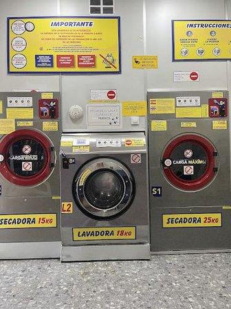 Dr. Esquerdo 41 Laundry