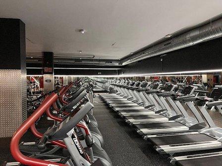 Gimnasio Holiday Gym Goya
