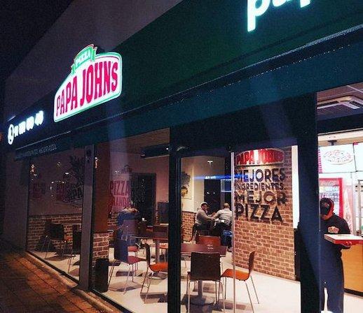 Papa Johns Pizza