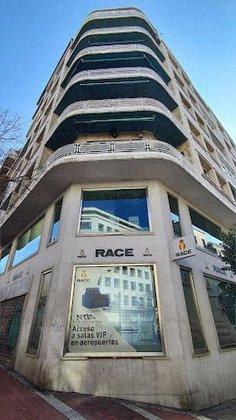 RACE - Real Automóvil Club de España. Tienda de Eloy Gonzalo