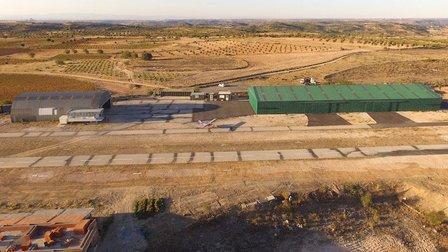 Aeródromo de Valdelaguna "Valle de la Laguna"
