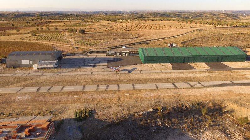 Aeródromo de Valdelaguna "Valle de la Laguna"