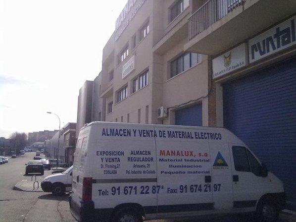 Manalux S. A.