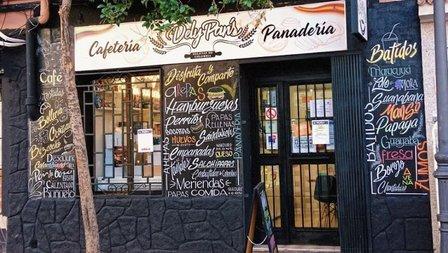 Cafeteria y Panadería DelyPans JR