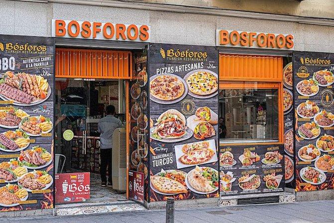 Bósforos Turkish Hortalezas 42 // Restaurante Turco 100% Halal