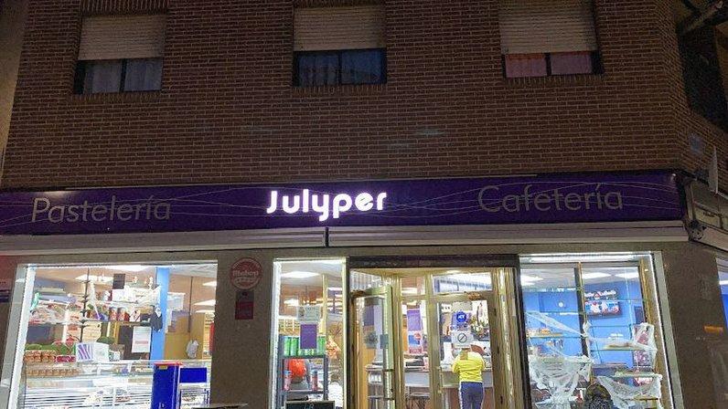 PASTELERIA-CAFETERIA JULYPER