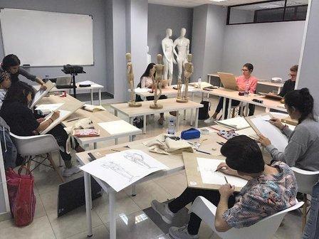 Escuela Diseño de Moda Kroom Dos