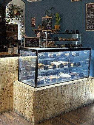 Naturalmente Italian Coffee & Bakery