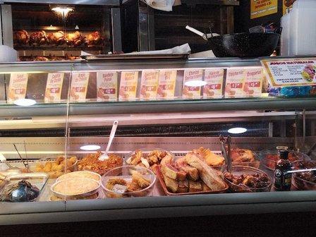 Mis Tres Pollitos - Asador