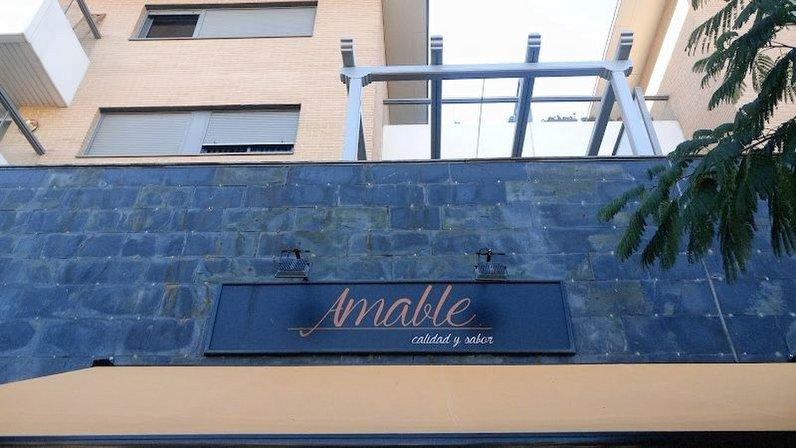 Amable