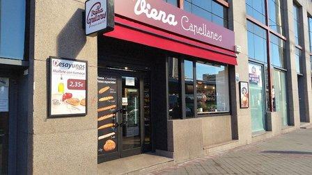 Viena Capellanes