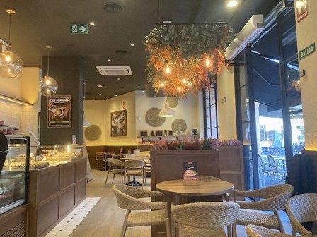 Santagloria Coffee & Bakery