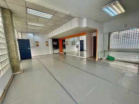 Center Dance