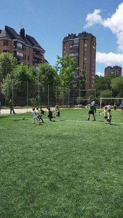 ENGLISH SOCCER ACADEMY / Escuela de Futbol en Ingles