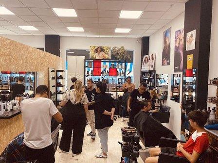 COMERCIAL- ACADEMIA CORBELL