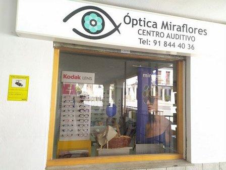 Óptica y Centro Auditivo Miraflores en Miraflores