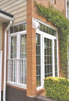 Punto Hermet, ventanas de PVC