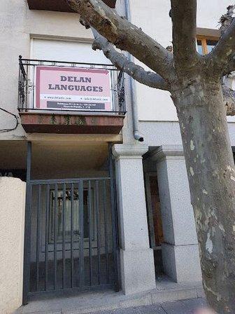 Delan Language Consulting
