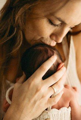 Carolina Peinado Fotografía Maternidad y Recién nacido natural