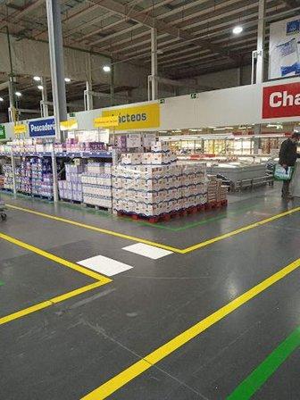 Makro Gourmet Fashion Bar