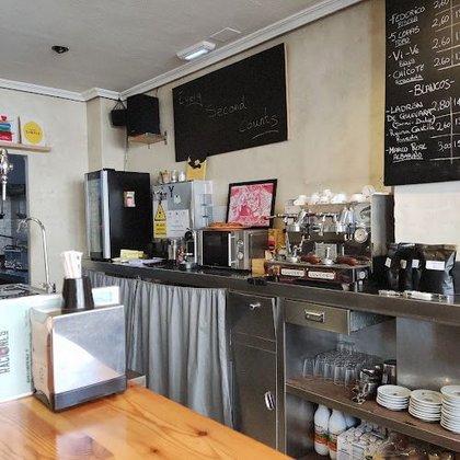 Relish bar