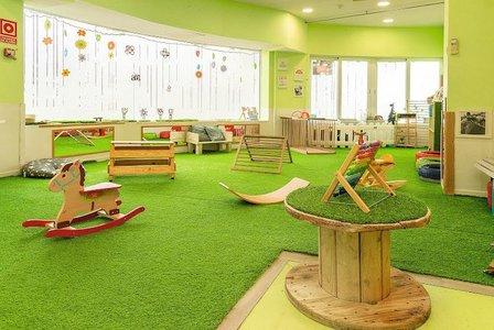 Escuela Infantil Pequeños Exploradores