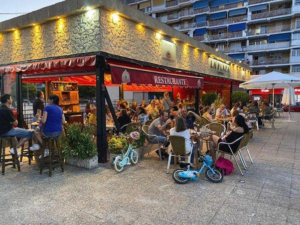 Cervecería Bar-Restaurante La Plaza