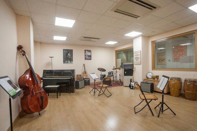 Taller de Músicos y Artes Plásticas