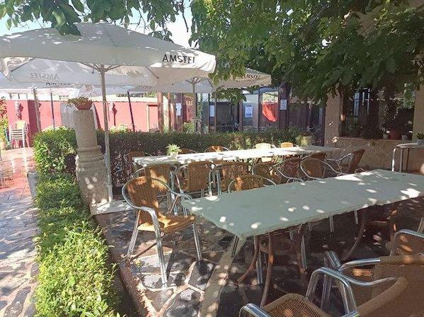 Hotel Restaurante EL NOGAL