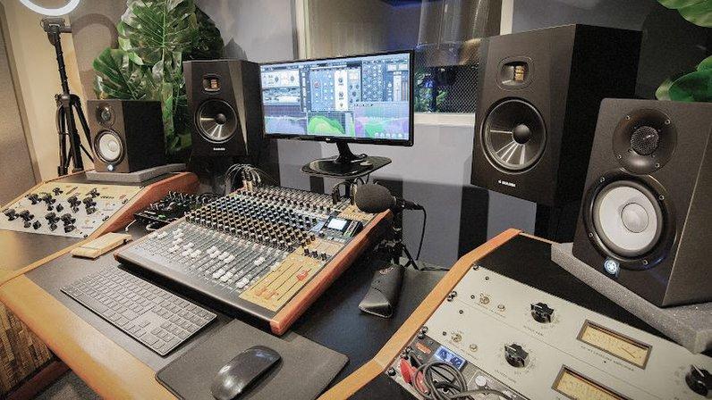 Charlee Sound | Estudio de Producción Musical