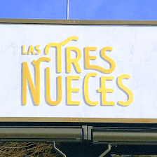 Las Tres Nueces