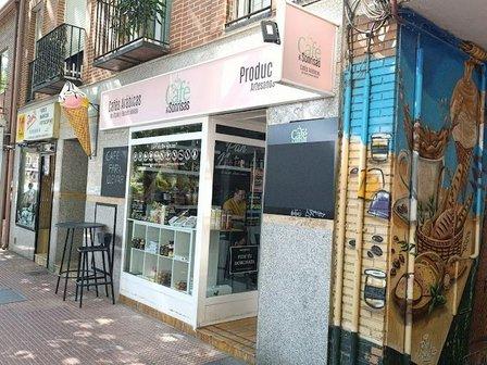 CAFÉ Y SONRISAS – Tienda de café artesanal en Alcalá