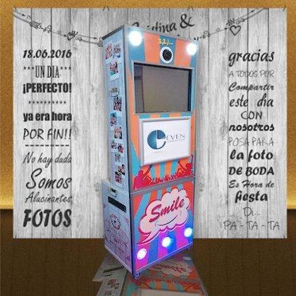 Fotomatón y DJ para Eventos, Bodas, Cumpleaños. Photocall Personalizado y 360