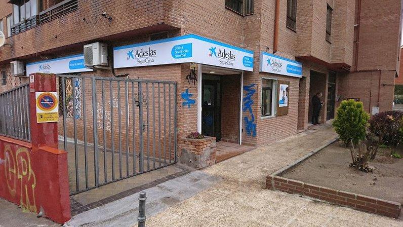 Oficina Atención Comercial SegurCaixa Adeslas