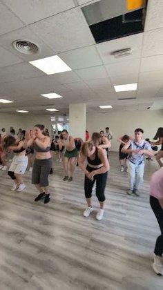 DANCE&SHHMILE