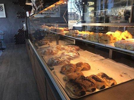 Caprichos Coffee & Bakery
