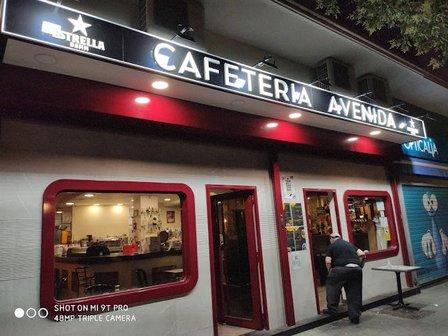 CAFETERÍA AVENIDA